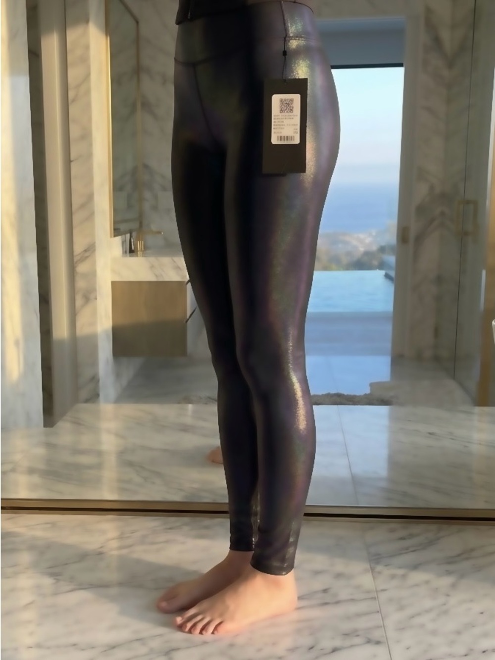 NWT Fabletics Anywhere Motion365+ Shine High-Waisted Legging Black M - Picture 5 of 7